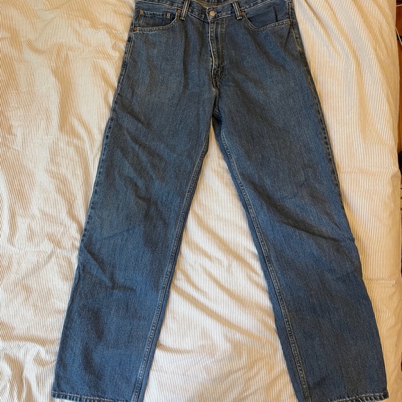 Levi’s 550 36 x 34 - Picture 3 of 3